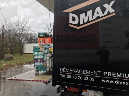 DMAX prête main forte à la BANQUE ALIMENTAIRE de Toulouse et sa région Dmax, entreprise de déménagement d'entreprise et particulier