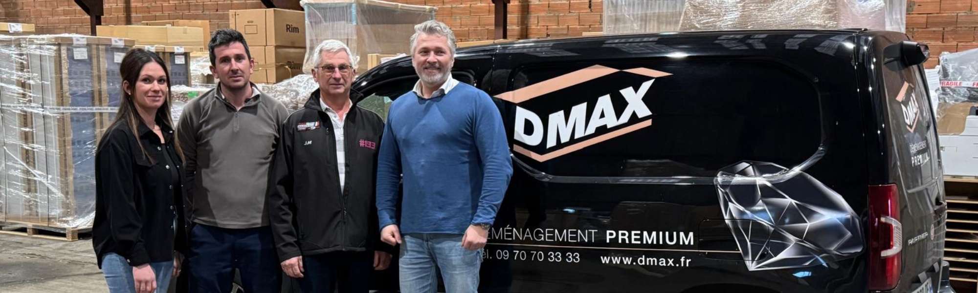 Dmax fait l’acquisition du groupe ACM Le Groupe DMAX renforce sa présence en Nouvelle-Aquitaine avec l'acquisition de l’entreprise familiale de montage de mobilier AMC Dmax, entreprise de déménagement d'entreprise et particulier
